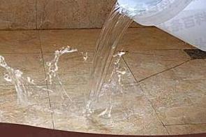 长岭漏水维修 免砸砖防水材料该如何施工
